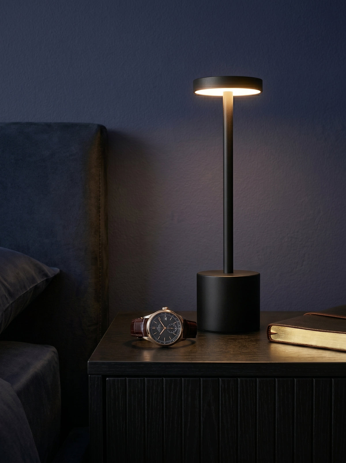 Black Egret Lamp