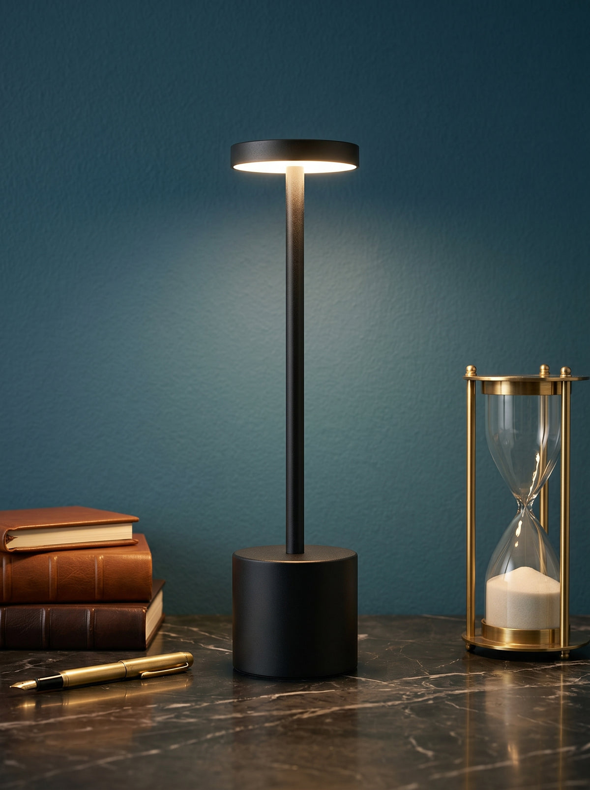 Black Egret Lamp