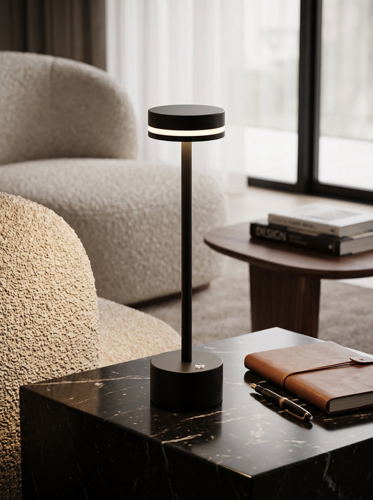 Black Alba Lamp