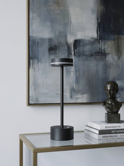 Black Alba Lamp