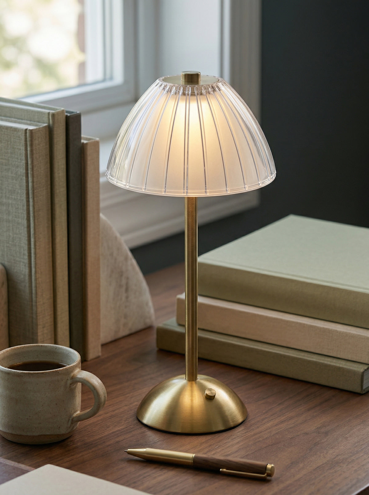 Gold Serin Lamp